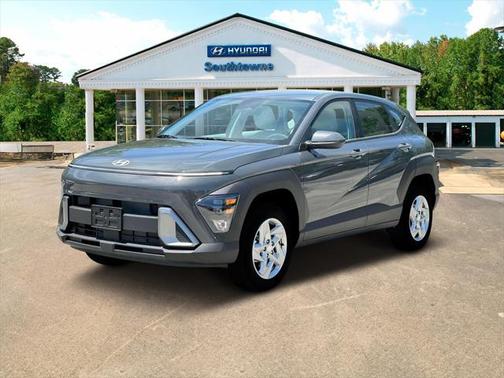 2025 Hyundai KONA SE
