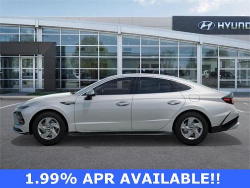 2025 Hyundai SONATA SE