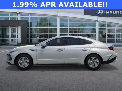 2025 Hyundai SONATA SE