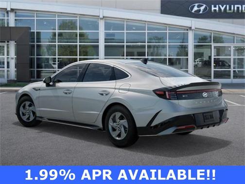 2025 Hyundai SONATA SE