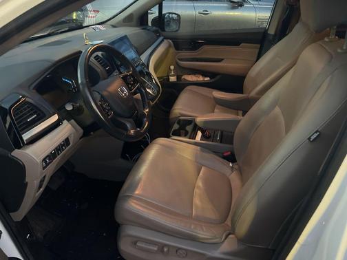 2020 Honda Odyssey Elite