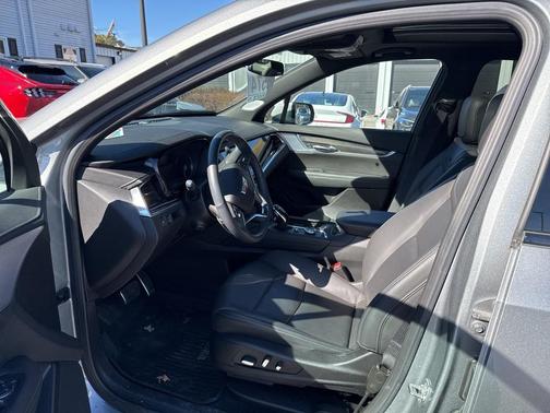 2024 Cadillac XT6 Sport AWD