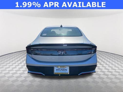 2025 Hyundai SONATA SE