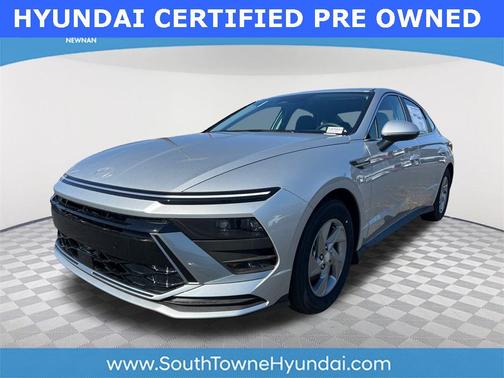 2025 Hyundai SONATA SE