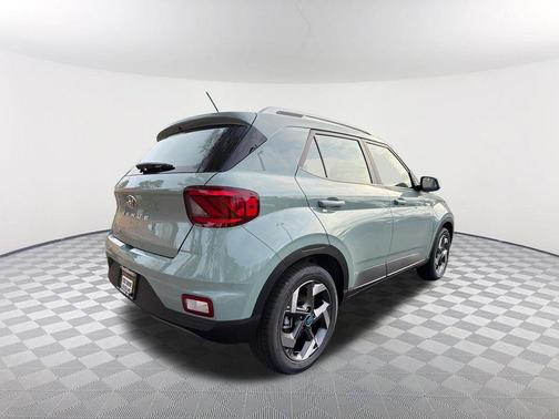 Mirage Green 2026 Hyundai VENUE SEL