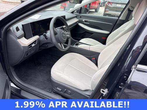 2025 Hyundai SONATA Hybrid SE