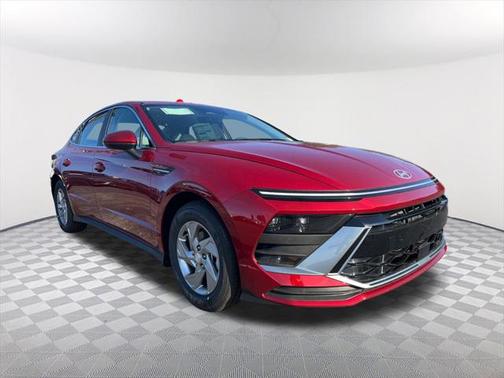 2025 Hyundai SONATA SE