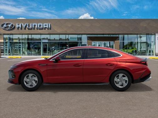 2025 Hyundai SONATA SE