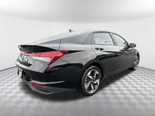 Onyx Black 2023 Hyundai ELANTRA SEL