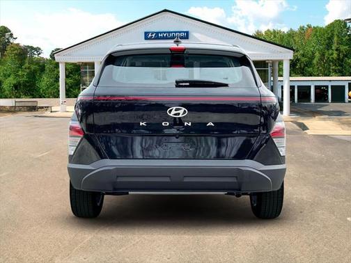 2025 Hyundai KONA SE