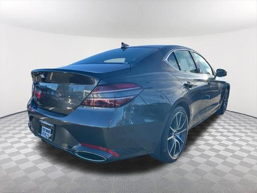 2025 Genesis G70 2.5T RWD