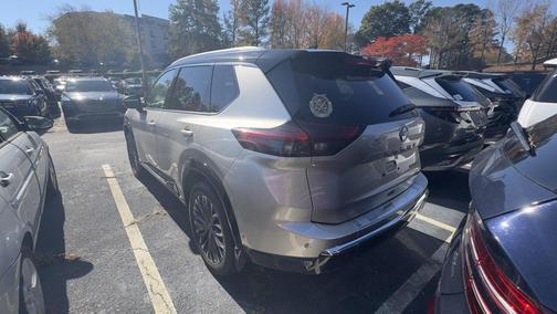 2025 Nissan Rogue Platinum