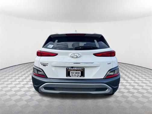 2022 Hyundai KONA Limited