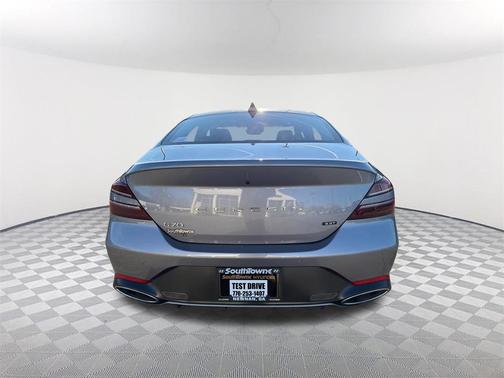 2023 Genesis G70 3.3T RWD