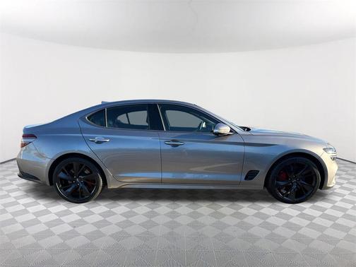 2023 Genesis G70 3.3T RWD