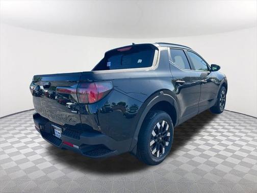 2025 Hyundai SANTA CRUZ SEL Activity