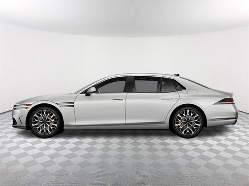 2026 Genesis G90 e-SC