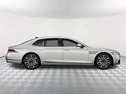 2026 Genesis G90 e-SC