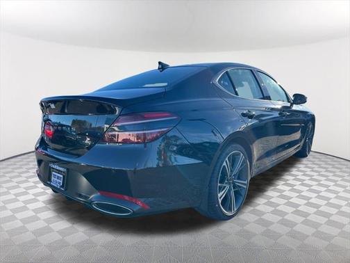 2025 Genesis G70 3.3T RWD Sport Advanced