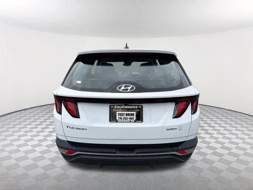Serenity White Pearl 2023 Hyundai TUCSON SE