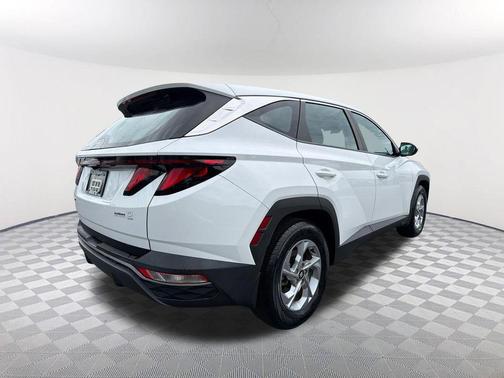 Serenity White Pearl 2023 Hyundai TUCSON SE