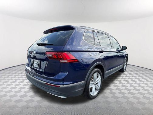 Atlantic Blue Metallic 2021 Volkswagen Tiguan 2.0T SEL