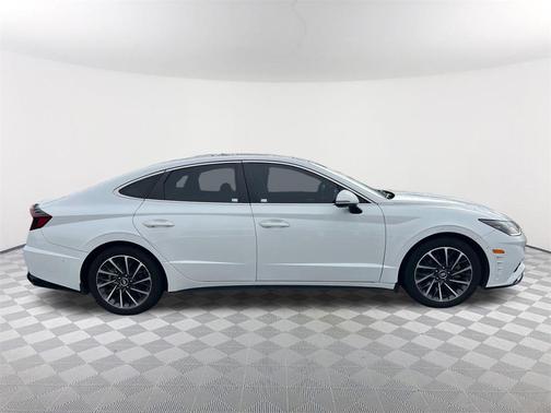 2021 Hyundai SONATA Limited