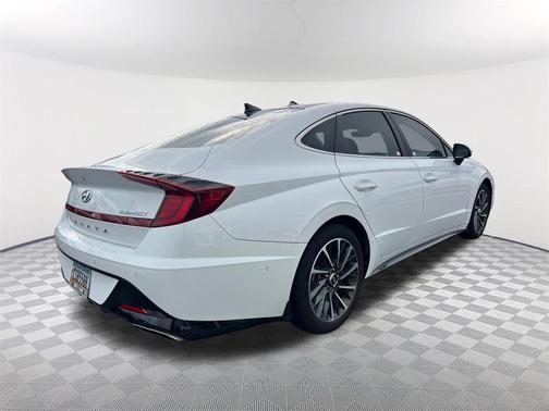 2021 Hyundai SONATA Limited