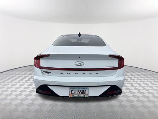 2021 Hyundai SONATA Limited