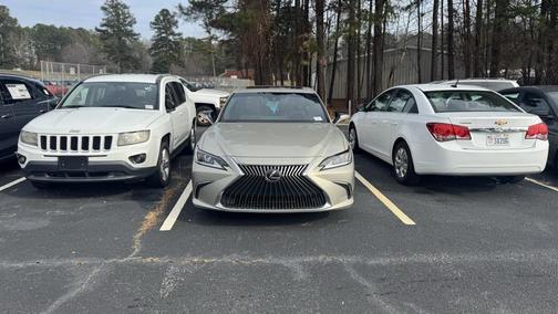 2021 Lexus ES 350 Base