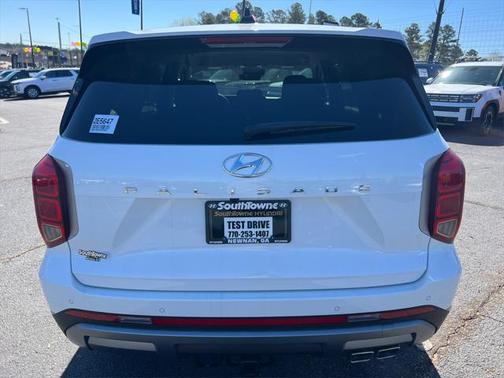2025 Hyundai PALISADE SE