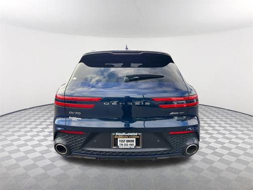 2022 Genesis GV70 3.5T AWD Sport