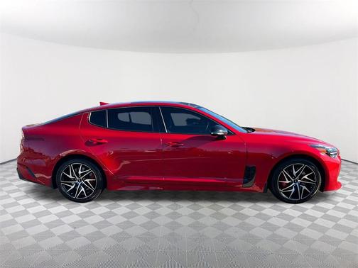 2023 Kia Stinger GT-Line