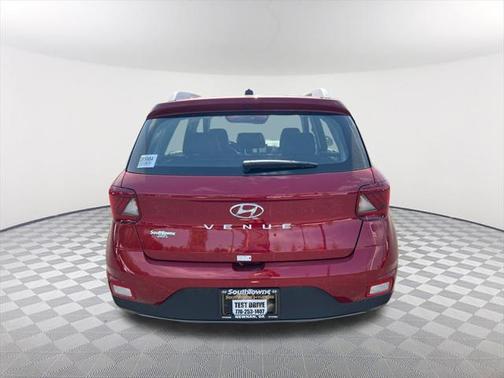 2025 Hyundai VENUE Limited