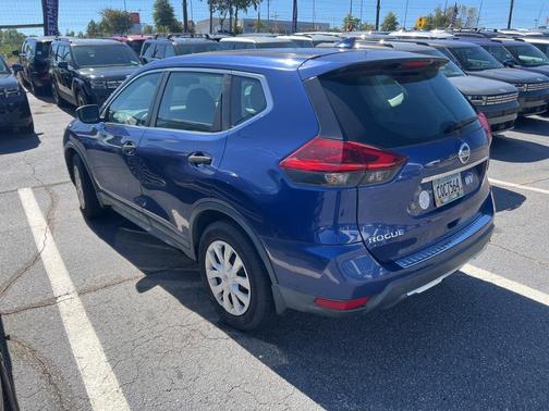 2018 Nissan Rogue S