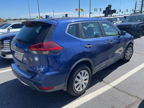 2018 Nissan Rogue S