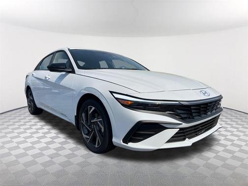 2025 Hyundai ELANTRA HEV SEL Sport