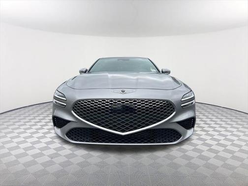 2022 Genesis G70 2.0T RWD