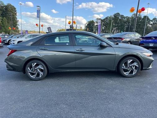 2025 Hyundai ELANTRA HEV SEL Sport