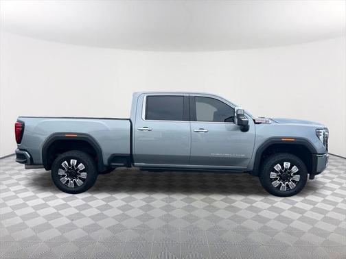 2024 GMC Sierra 2500 Denali