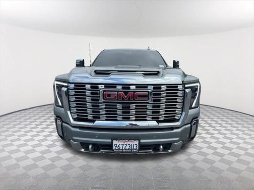 2024 GMC Sierra 2500 Denali