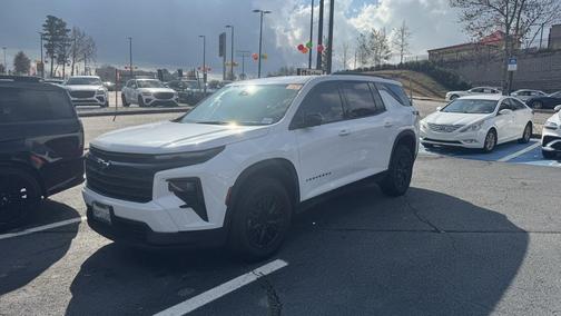 2024 Chevrolet Traverse LT