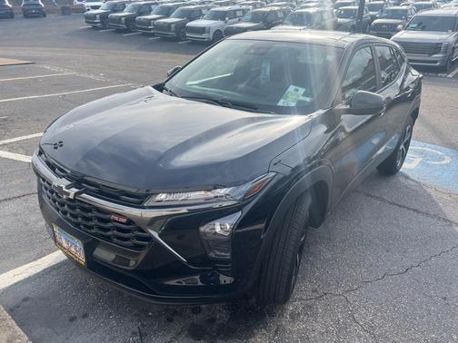 2025 Chevrolet Trax FWD 1RS
