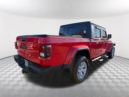 2023 Jeep Gladiator Sport S