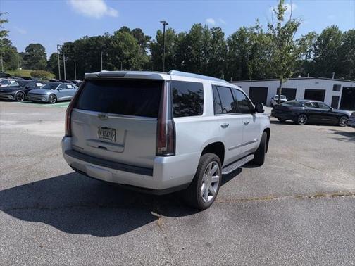 2020 Cadillac Escalade Luxury