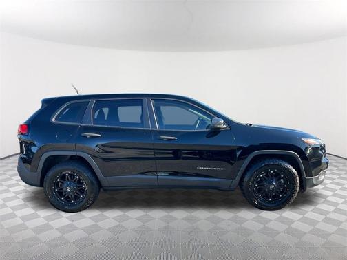 2017 Jeep Cherokee Sport