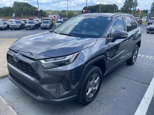 2023 Toyota RAV4 Hybrid LE