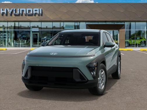 2025 Hyundai KONA SE