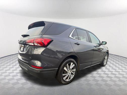 Iron Gray Metallic 2022 Chevrolet Equinox 1LT