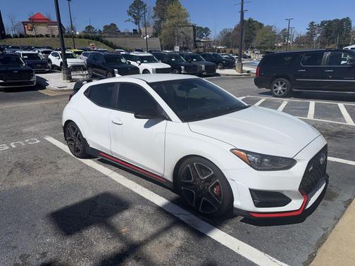 2022 Hyundai Veloster N Base